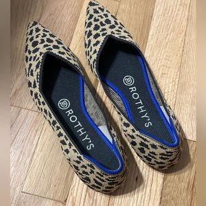 Rothy’s machine washable ballet flats